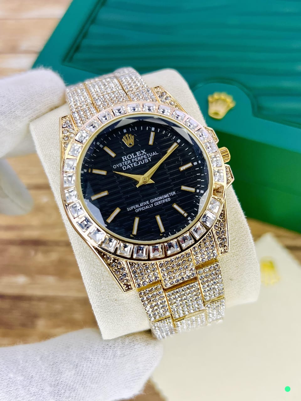 Rolex Diamond Glass