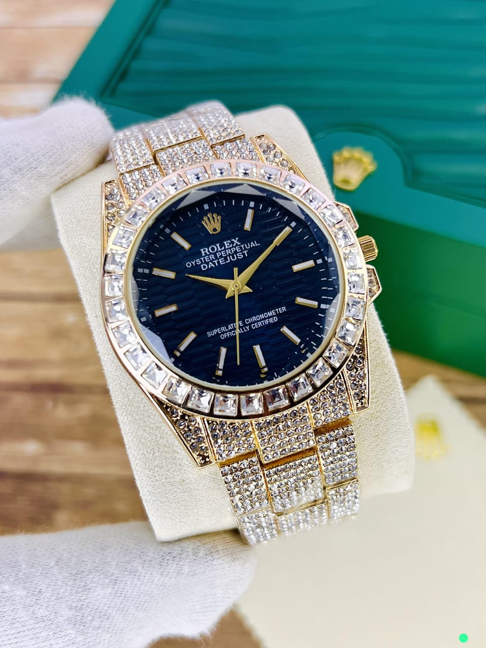 Rolex Diamond Glass