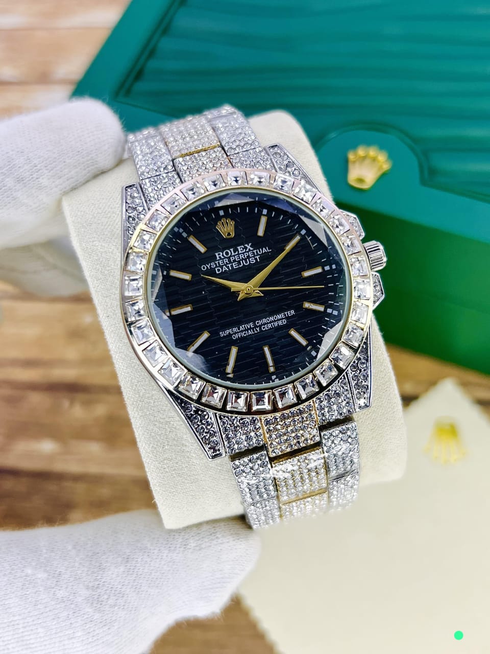 Rolex Diamond Glass